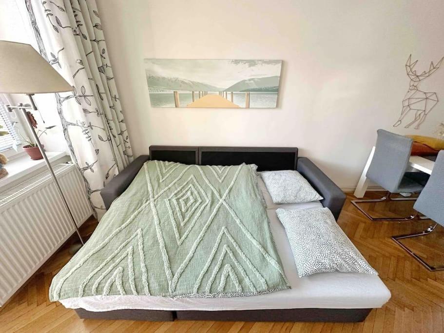 Bright And Central Suite With A Balcony Brünn Exterior foto