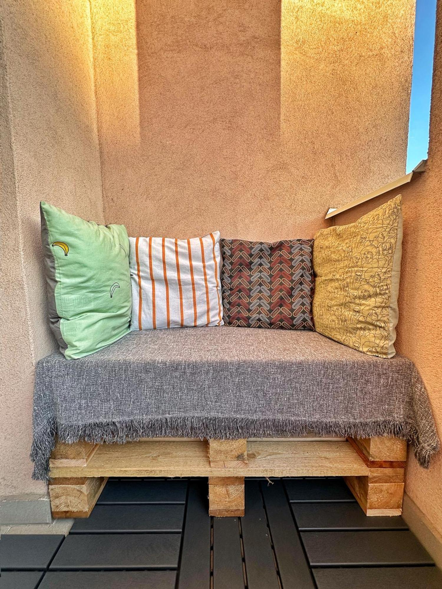 Bright And Central Suite With A Balcony Brünn Exterior foto